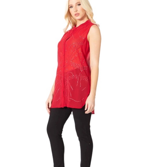 Vertigo Red studded sleeveless blouse semi sheer button down size small - Picture 2 of 13